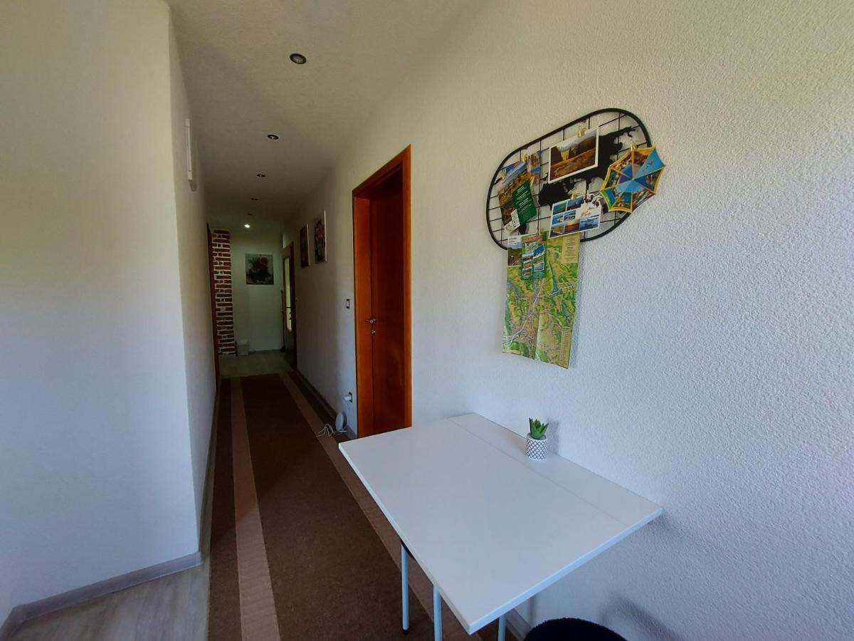 House Boketto Hotel Korenica Exterior foto